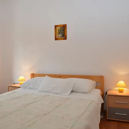 Apartman Vesna 1